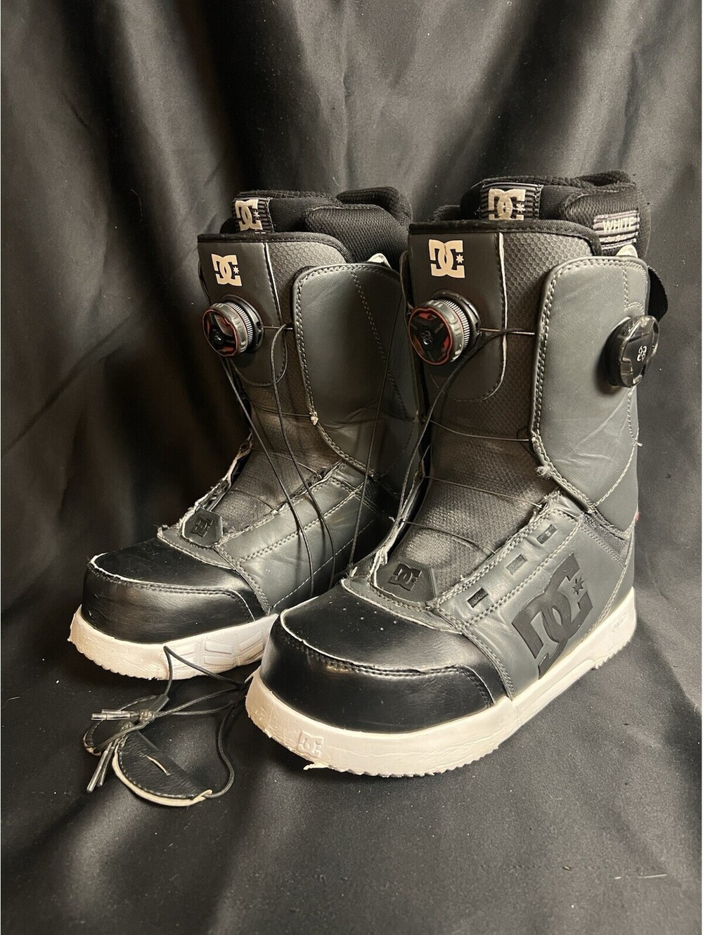 DC Control 2016 Double BOA Men’s Snowboard Boots Size 10 – Black Grey EU 43